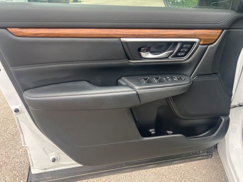 Used 2019 Honda CR-V EX-L image 10