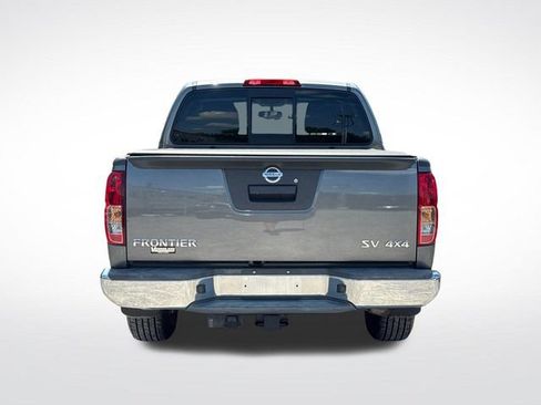 Used 2019 Nissan Frontier SV AWD/4WD image 4