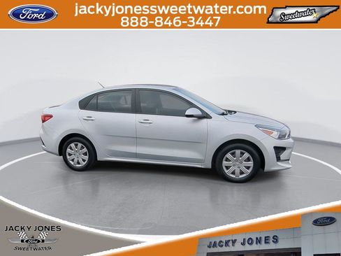 Used 2021 Kia Rio LX image 9