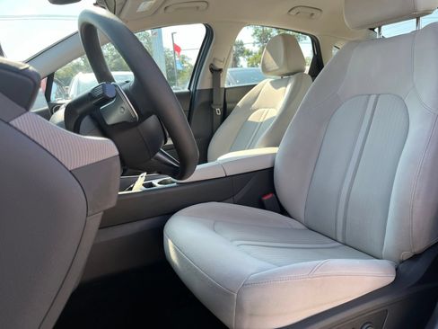 Used 2024 Hyundai Sonata SEL FWD image 8