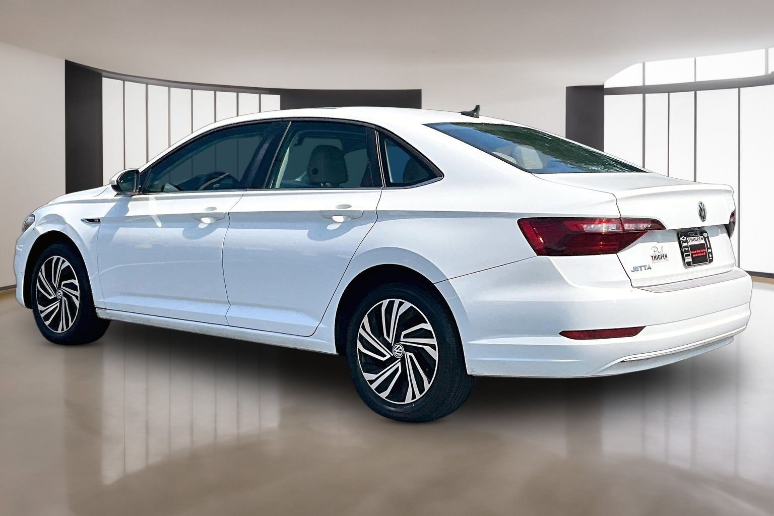Used 2021 Volkswagen Jetta SEL FWD image 4