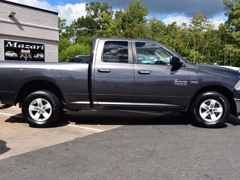 Used 2017 RAM 1500 Classic SLT image 4