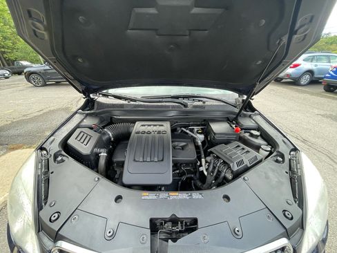 Used 2015 Chevrolet Equinox LS image 18