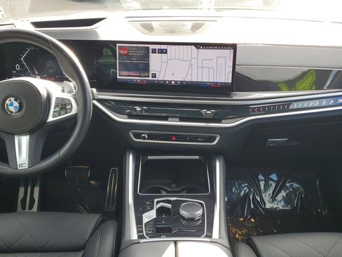 Certified 2024 BMW X6 xDrive40i w/ Premium Package image 23