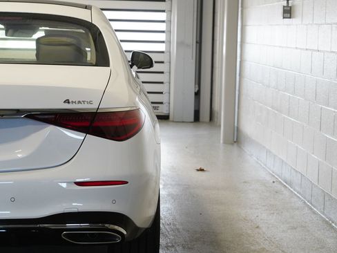 New 2026 Mercedes-Benz S 500 4MATIC image 13