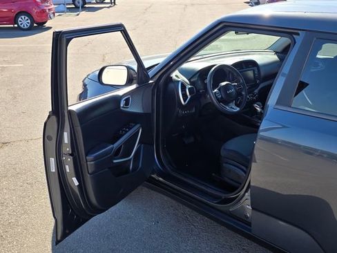 Used 2023 Kia Soul LX w/ Option Group 015 image 34