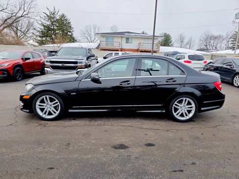 Used 2012 Mercedes-Benz C 250 Sedan image 4