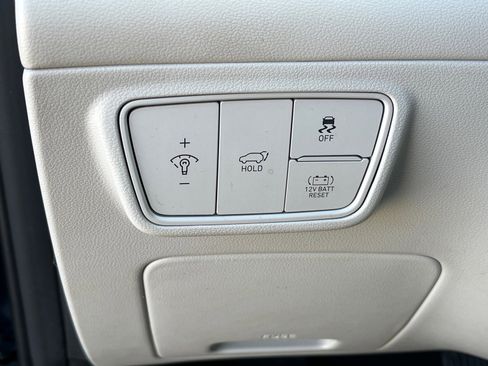 Used 2022 Hyundai Tucson SEL image 17