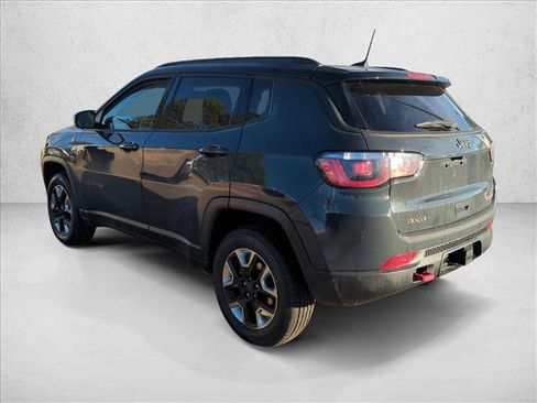 Used 2018 Jeep Compass Trailhawk w/ Safe & Security Group image 8