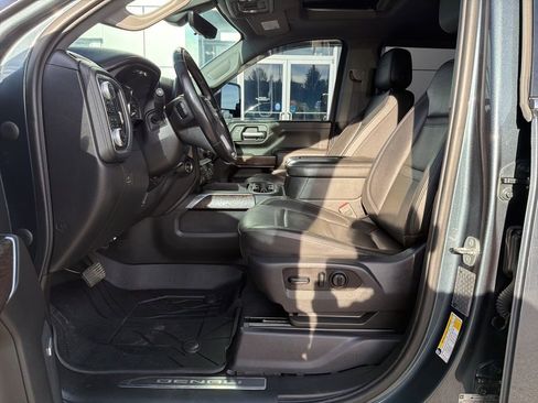 Used 2020 GMC Sierra 2500 Denali w/ Denali Ultimate Package image 20