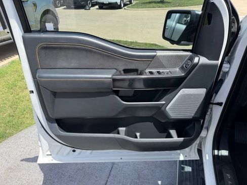 Certified 2021 Ford F150 Platinum w/ Equipment Group 701A High AWD/4WD image 8