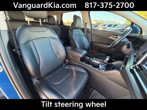 Certified 2024 Kia Sportage EX image 29