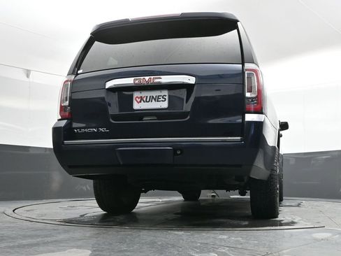 Used 2020 GMC Yukon XL Denali w/ Enhanced Security Package image 48