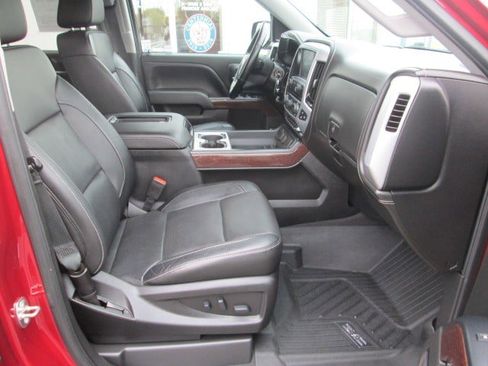 Used 2018 GMC Sierra 1500 SLT AWD/4WD image 15