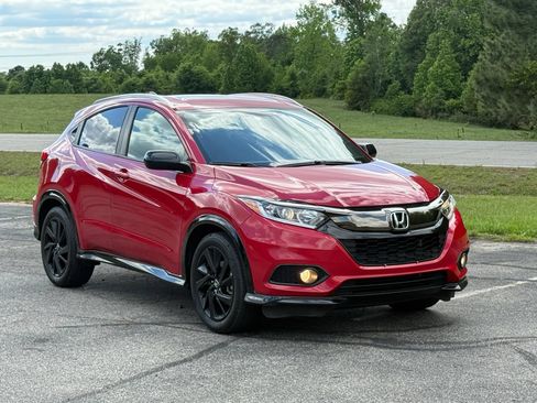 Used 2022 Honda HR-V Sport image 1