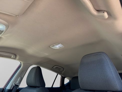 Used 2024 Subaru Crosstrek 2.0i Premium w/ Crosstrek Mirror Package AWD/4WD image 18
