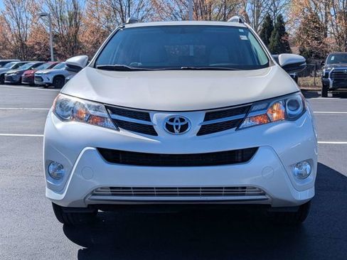 Used 2014 Toyota RAV4 Limited image 9