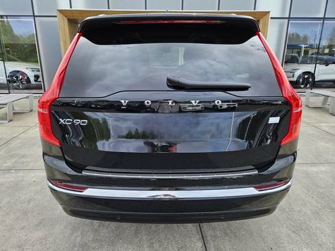 Certified 2024 Volvo XC90 T8 Plus w/ Protection Package Premier AWD/4WD image 6