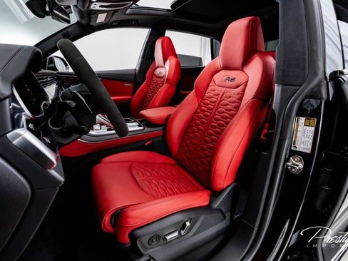 Used 2025 Audi RS Q8 performance image 34