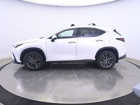 Used 2024 Lexus NX 350h AWD image 2