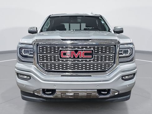 Used 2018 GMC Sierra 1500 Denali w/ Denali Ultimate Package image 10