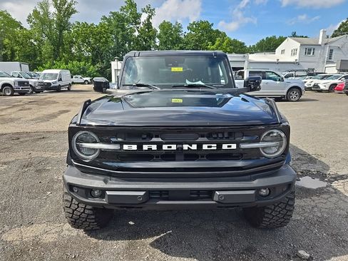Used 2022 Ford Bronco Outer Banks AWD/4WD image 3