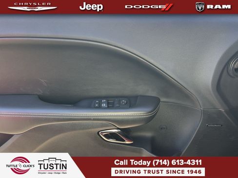 Used 2016 Dodge Challenger SRT Hellcat RWD image 21