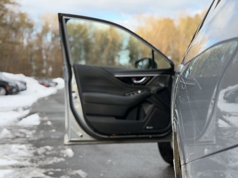 Used 2020 Subaru Outback Limited XT image 27