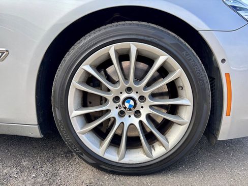 Used 2014 BMW 750i xDrive image 29