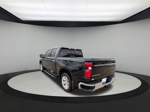 Used 2021 Chevrolet Silverado 1500 LTZ w/ Safety Package II image 5