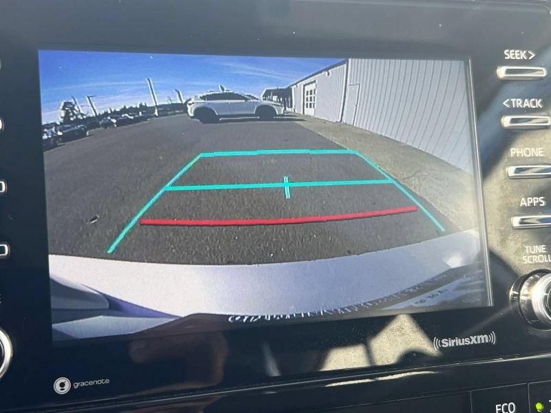 Used 2021 Toyota Prius LE FWD image 34