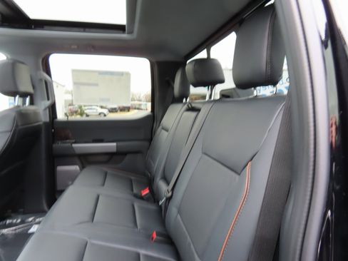 New 2026 Ford F250 Lariat w/ Lariat Premium Package image 21