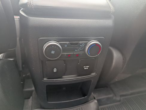 Used 2020 Ford Explorer Limited w/ Class III Trailer Tow Package image 25