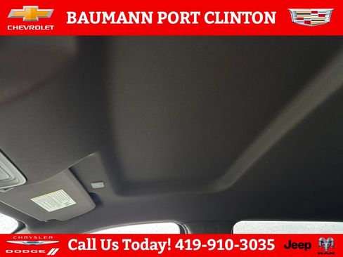 Used 2025 Chevrolet Silverado 2500 LTZ w/ LTZ Convenience Package AWD/4WD image 22
