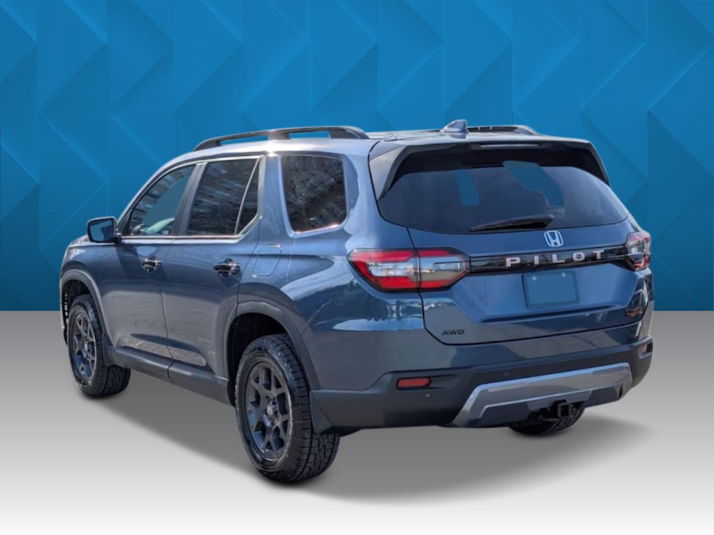 New 2026 Honda Pilot TrailSport image 9
