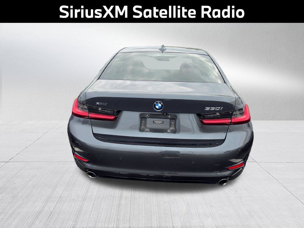 Used 2019 BMW 330i xDrive Sedan w/ Convenience Package AWD/4WD image 6