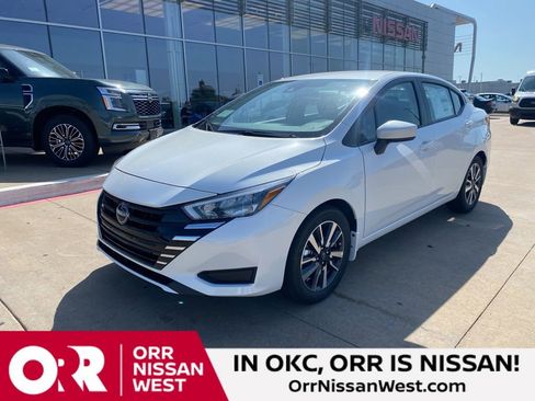 New 2025 Nissan Versa SV w/ Trunk Package image 1
