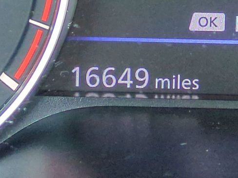 Certified 2025 Nissan Altima 2.5 SR image 26