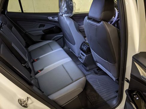 New 2026 Volkswagen ID.4 Pro S Plus AWD/4WD image 25