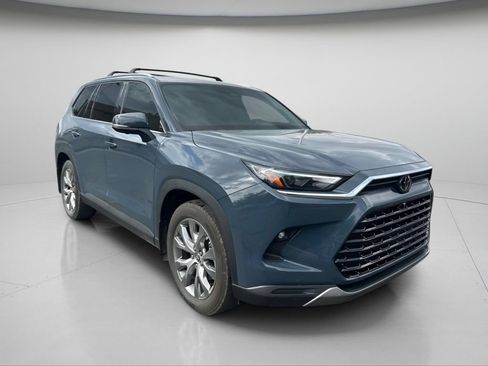 Certified 2024 Toyota Grand Highlander AWD Hybrid image 2