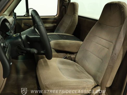 Used 1994 Ford F150 XL RWD image 40