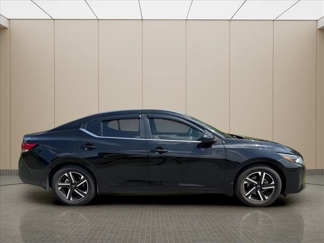 Used 2025 Nissan Sentra SV w/ All-Weather Package FWD image 12
