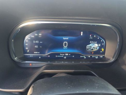 Used 2024 Chevrolet Tahoe Z71 w/ Luxury Package image 4