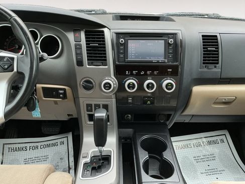 Used 2014 Toyota Sequoia SR5 AWD/4WD image 14