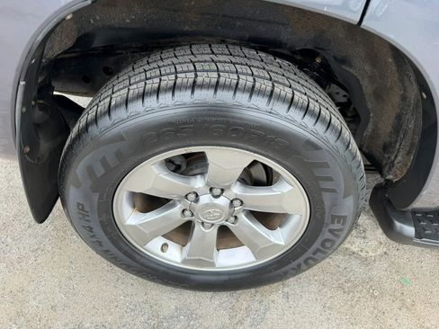 Used 2006 Toyota 4Runner Limited AWD/4WD image 32