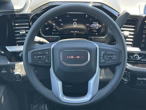 New 2026 GMC Sierra 1500 SLE AWD/4WD image 12