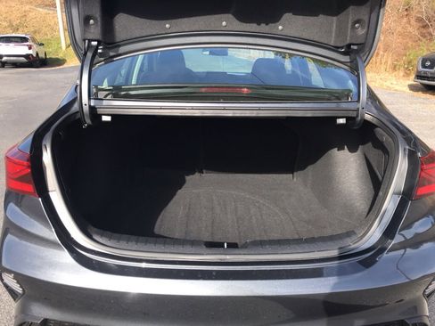 Used 2024 Kia Forte LXS image 12