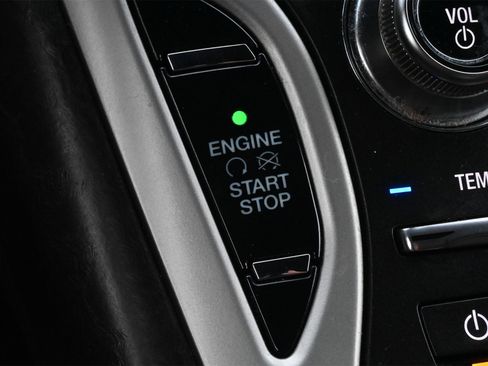 Used 2017 Lincoln MKX Reserve w/ Driver Assistance Package image 14