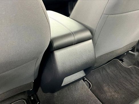 Used 2024 Nissan Altima 2.5 S image 33