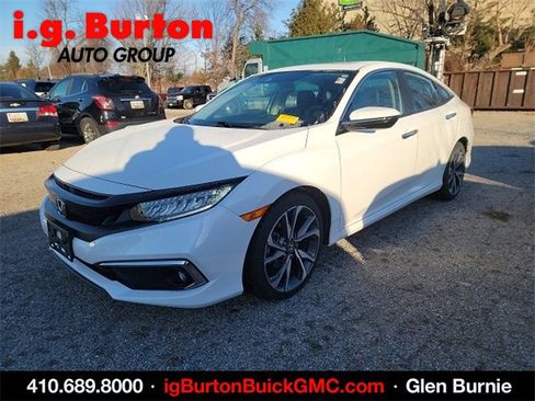 Used 2020 Honda Civic Touring image 3